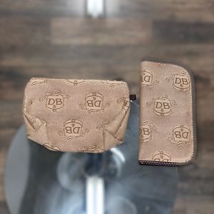 🛍 Dooney & Bourke Bundle